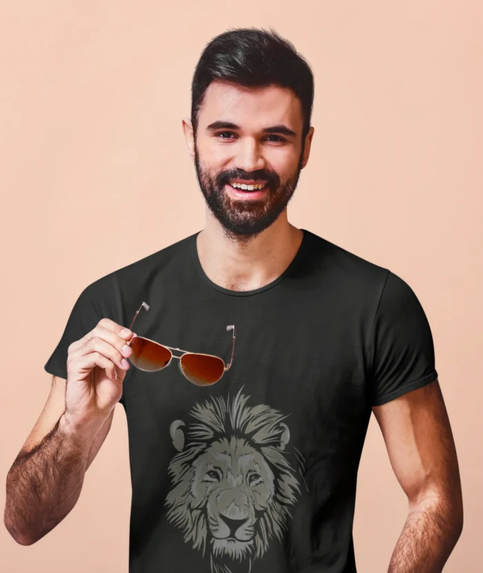 Lion Heart Men's T-Shirt